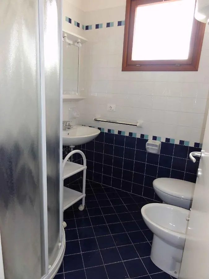 Apartamento Holiday Home In Bibione 39757