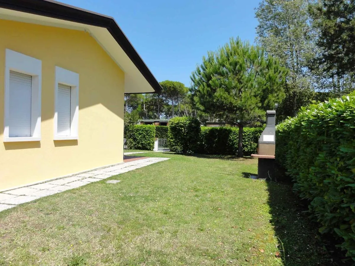 Apartment Holiday Home In Bibione 39757